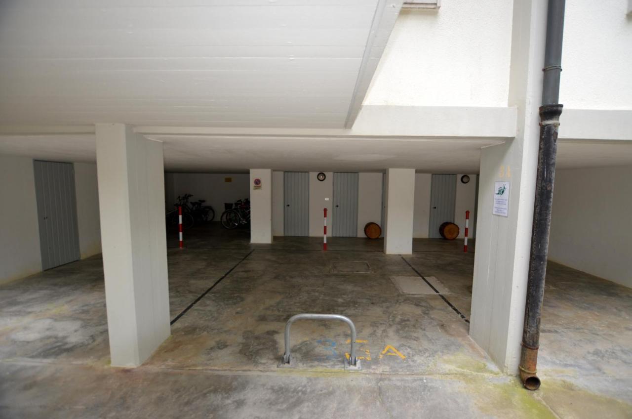 Lignano With Pool Apartamento Lignano Sabbiadoro Exterior foto